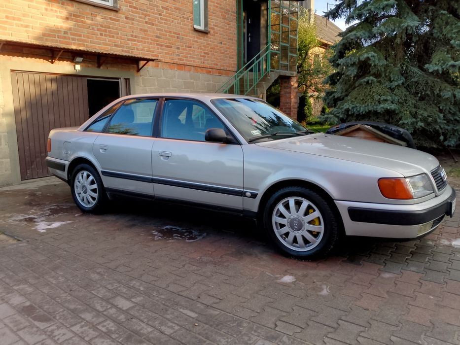 Klasyczne Audi 100 C4 2.6 V6 Benzyna