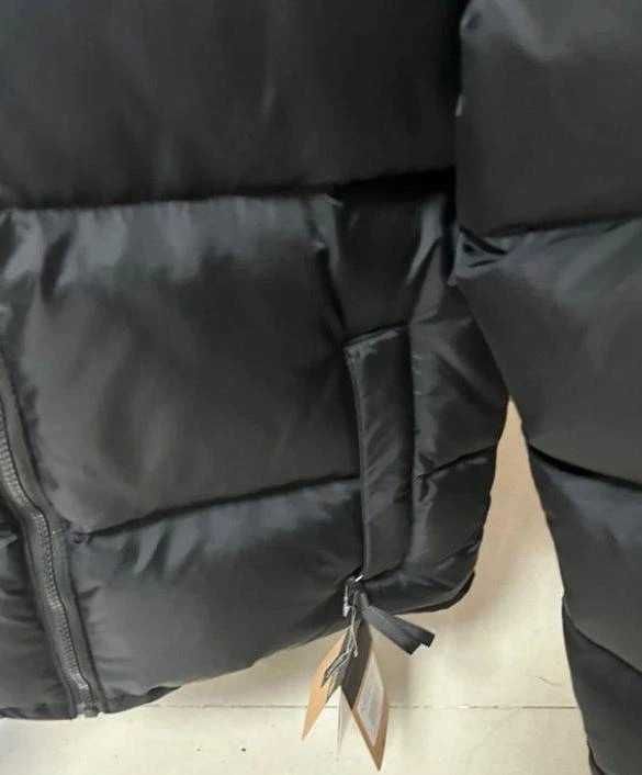Czarna-kurtka -ITNFI- NorthFace-700-Rozmiary-S