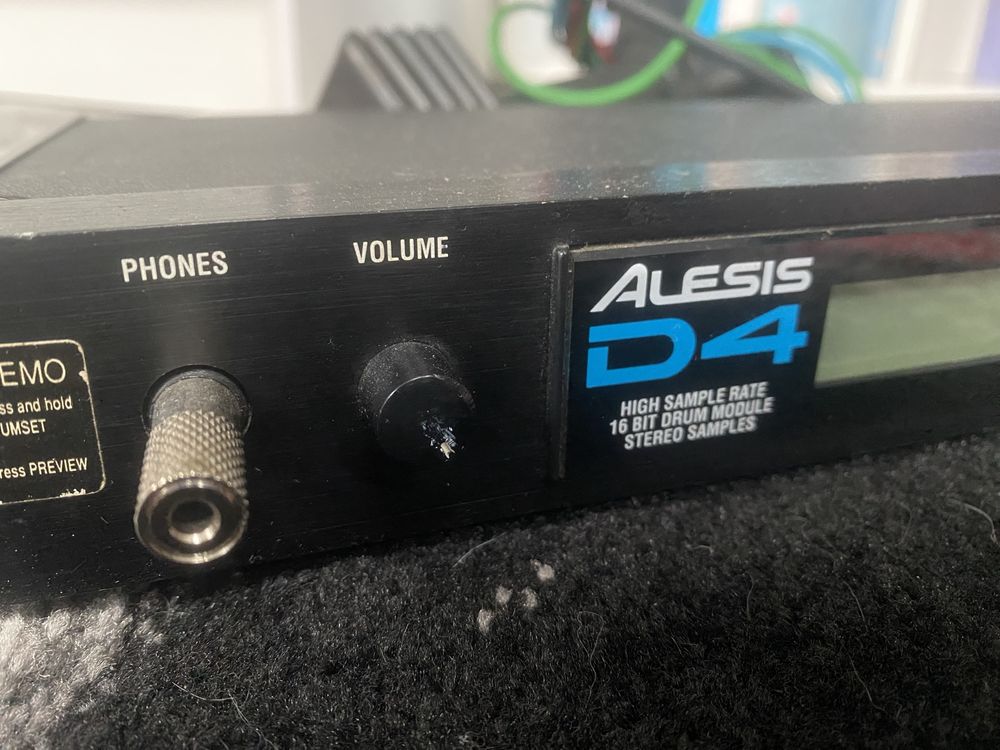 Roland perkusja elektroniczna plus moduł Alesis