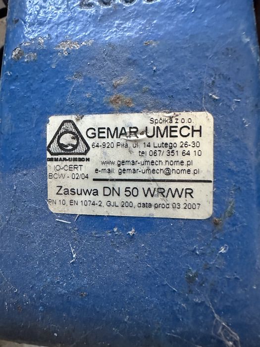 Żeliwo nawiertka właz kołnierz kolano trójnik Gemar