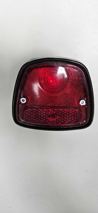 Sprzedam lampę tylną