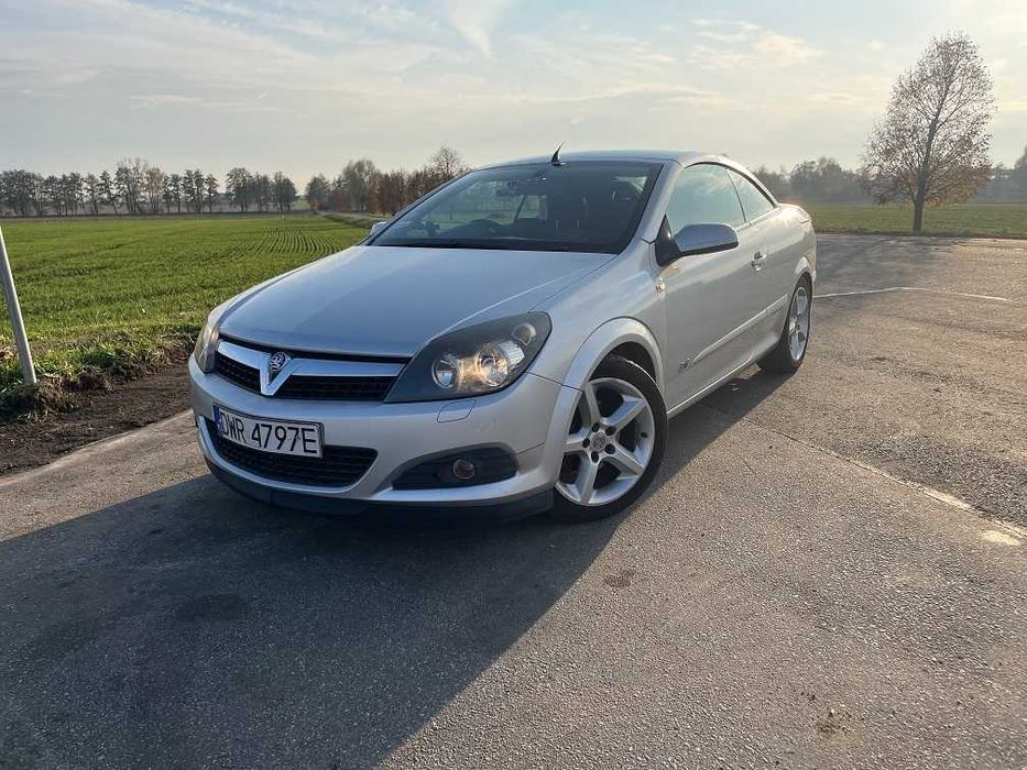 Sprzedam Astrę h twintop 1.6 sport 2008 Anglik