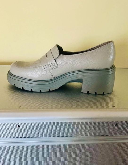 Retro Mokasyny / Czółenka na platformie + słupek - Ryłko r. 41/4