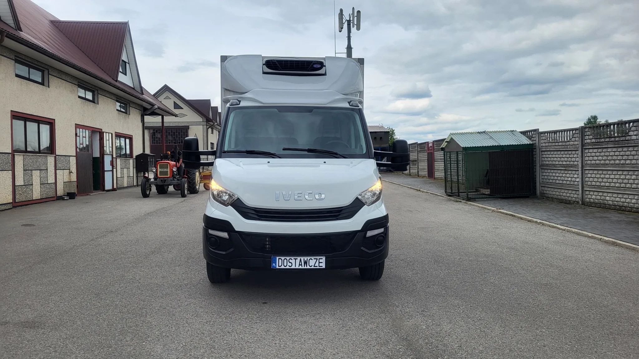 Iveco Daily  35s120/chłodnia/izoterma/kontener /Jak NOWA Krajowy Renault Master