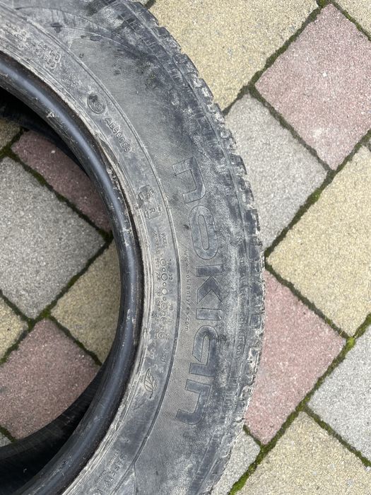 Зимові шини Nokian r15
