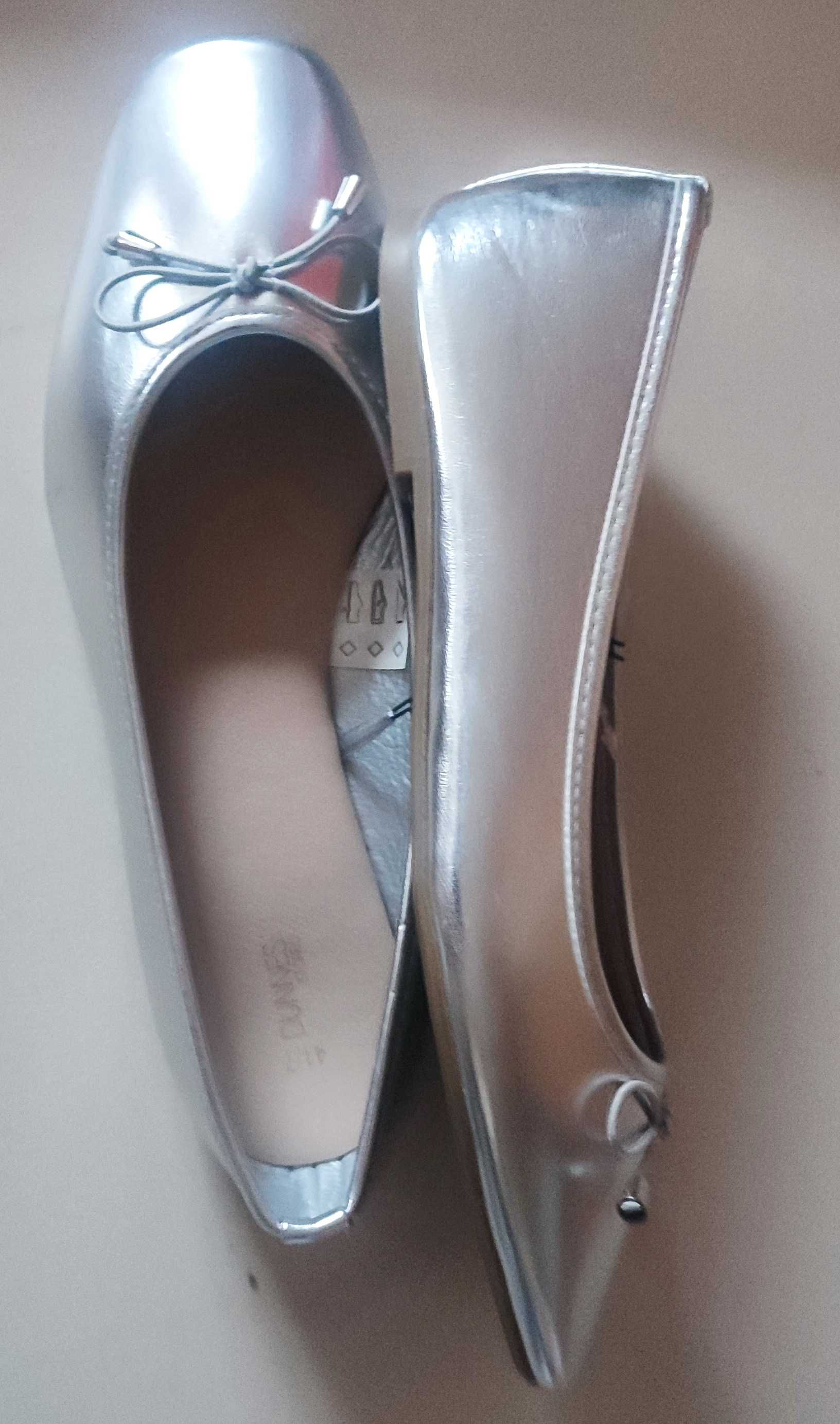 Srebrne balerinki r 41 Dunnes stores