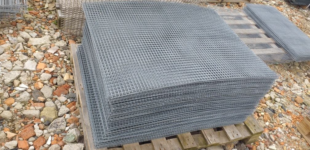 ruszt,ruszty 60x47,5 oczko 24x24mm cele,gołębnik,kurnik,woliera,klatka