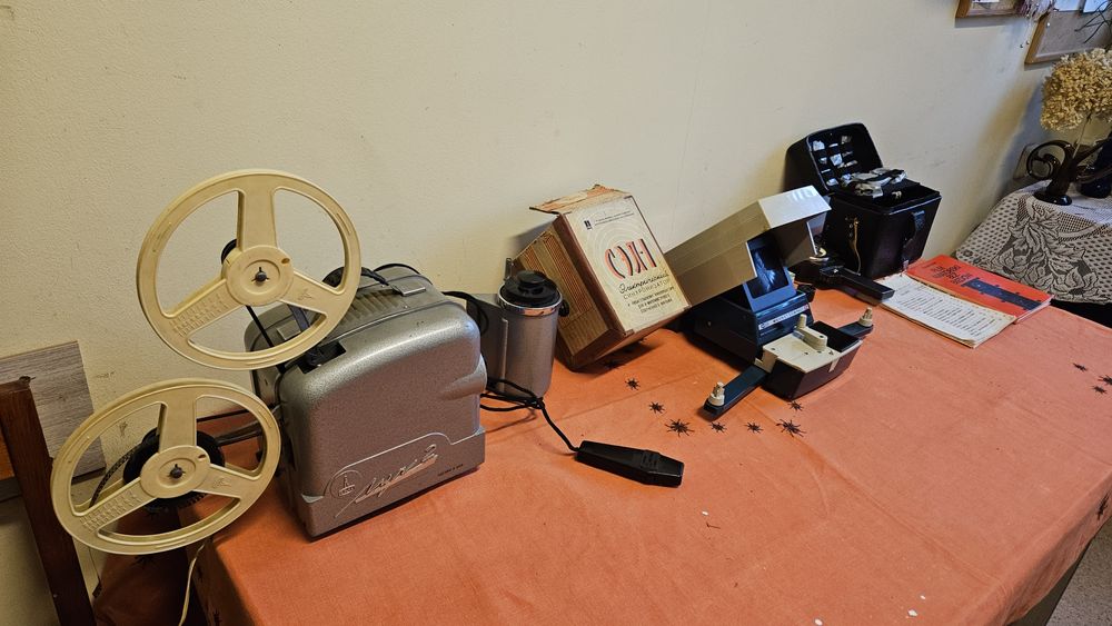 Zestaw filmowy Mir 2 kamera projektor urządzenie do montażu