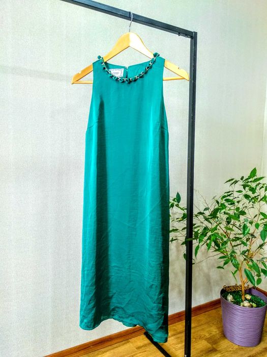 Платье шёлковое без брителей