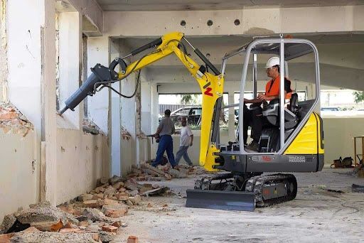 Мини экскаватор , міні екскаватор