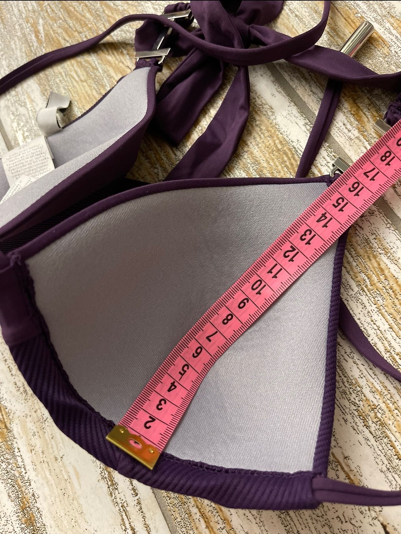 Крутий сливовий купальник tommy hilfiger s-m 32c -70c.