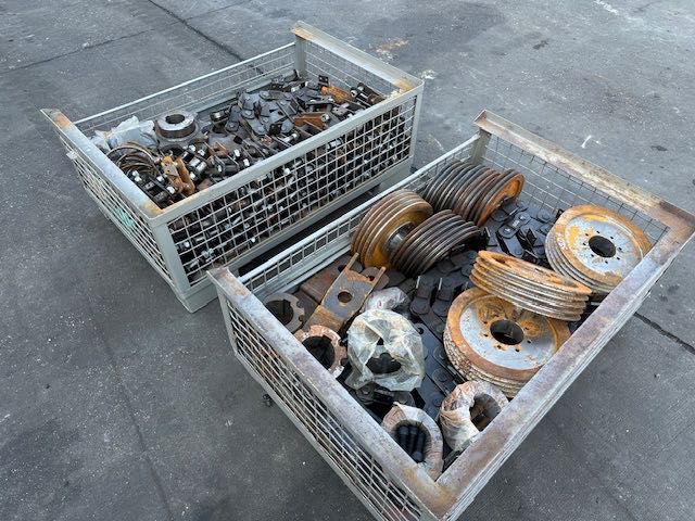 Podajnik łańcuchowy gala nowy 2 skrzyniopalety komplet