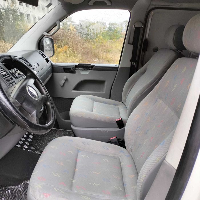 Volkswagen transporter t5 1.9 tdi 2005 (для військових)
