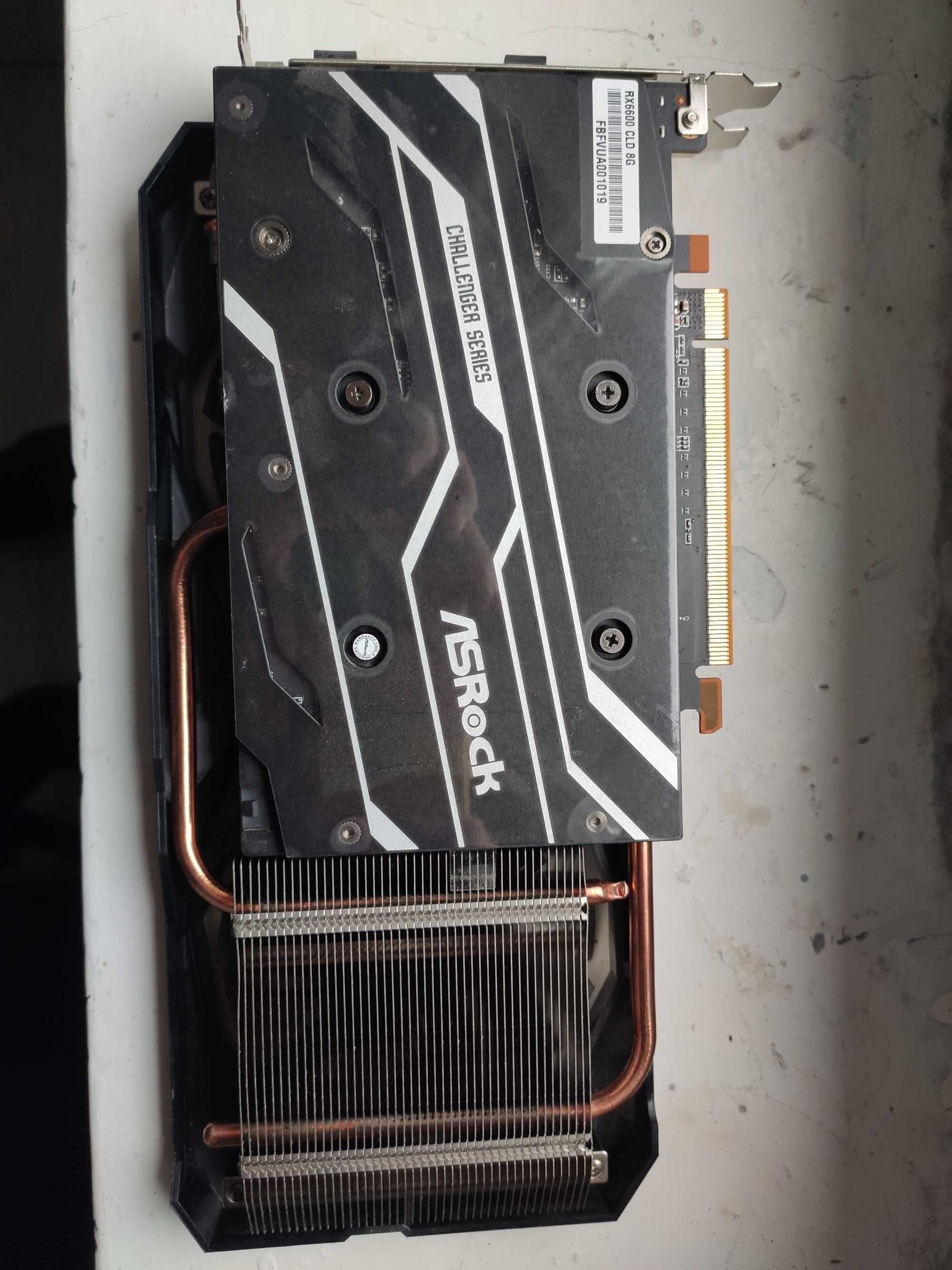 sprzedam RX 6600 8GB - karta graficzna Radeon ASRock Challenger