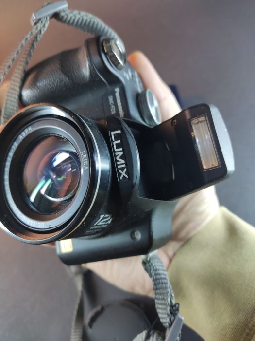 Фотокамера Panasonic LUMIX DMC FZ8 фотоапарат Leica