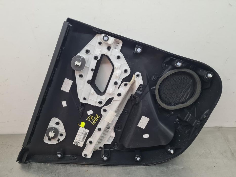 Forra porta / quartela trás direita PEUGEOT 208 II