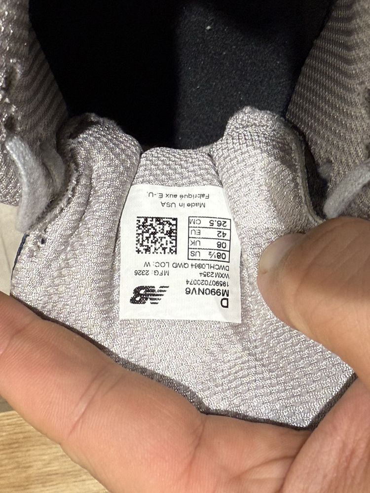 Як нові кросівки New balance 9060 990 v 5 v 6 42-26,5см. Оригінал