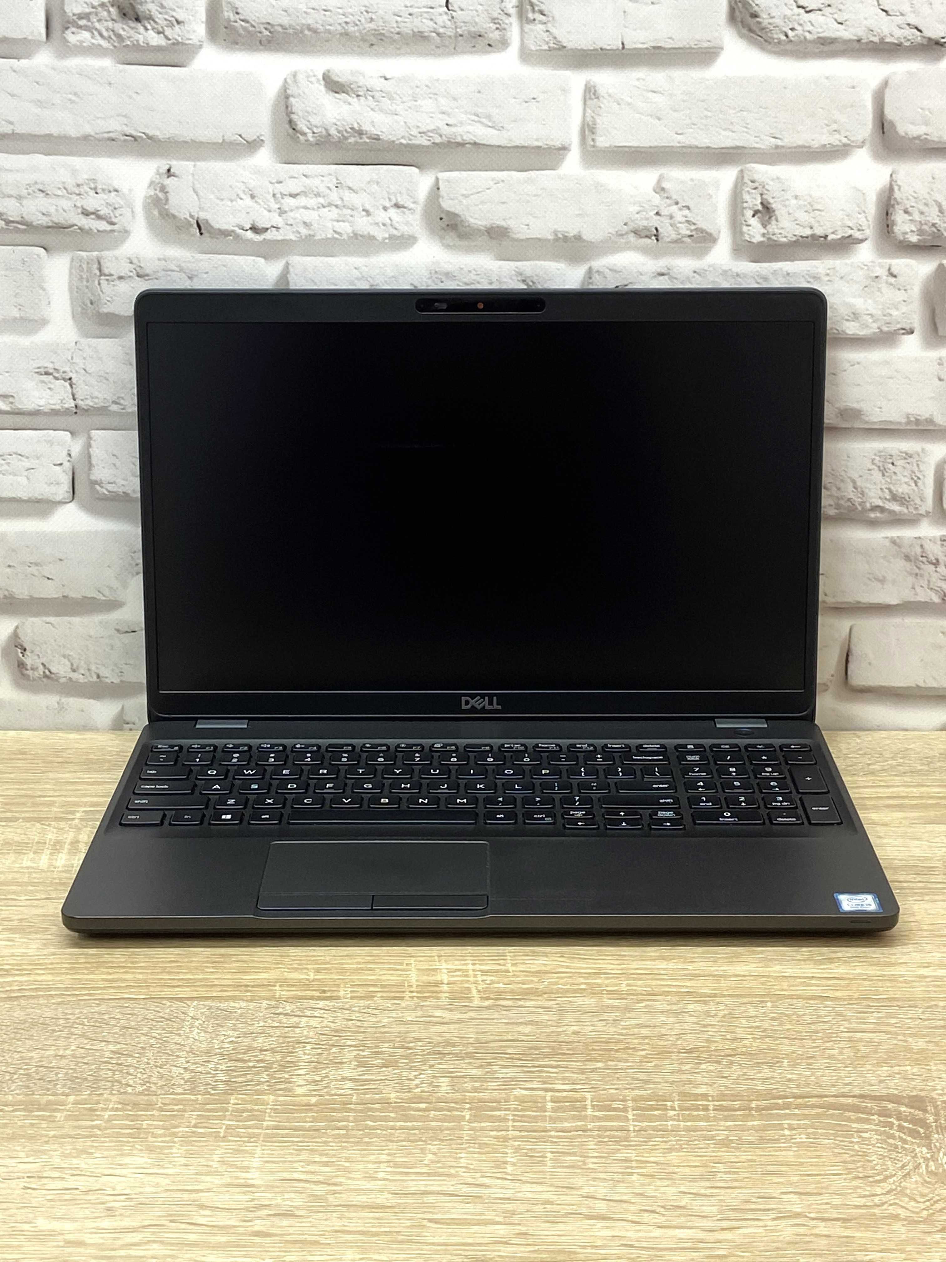 Dell Latitude 5500|i5-8265U|ram 16GB|ssd m2 256gb|HD 620|IPS/Touch