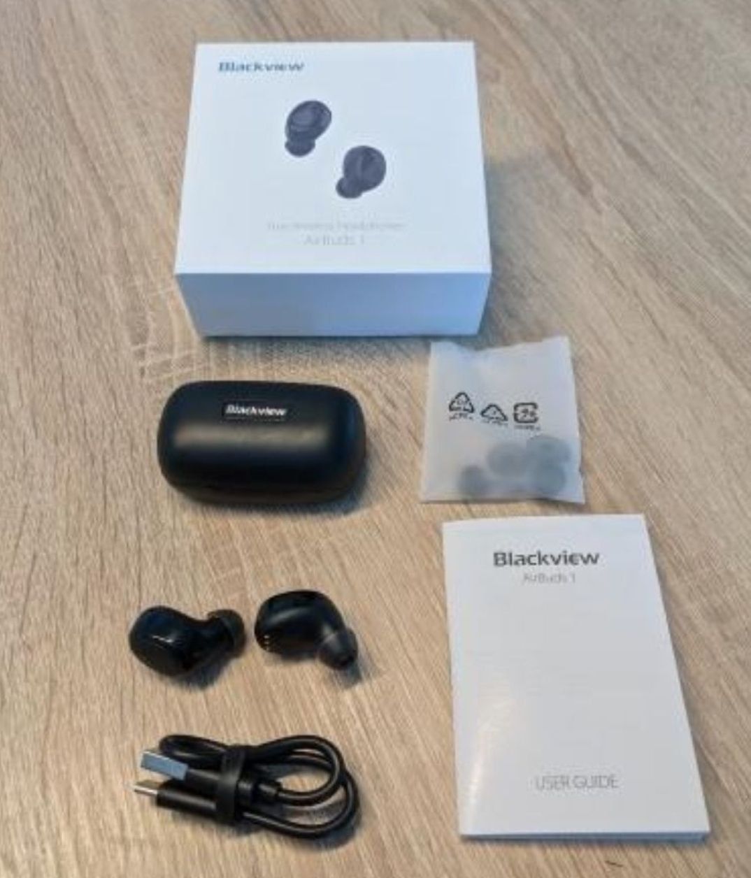 Продам нові брендові бездротові навушники Blackview AirBuds1