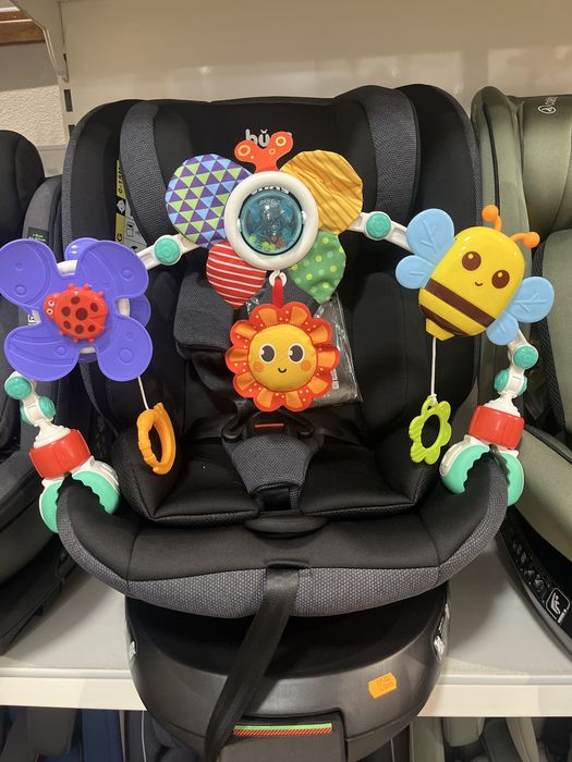 Брязкальце , дуга на коляску , автокрісло , шезлонг ,погремушка