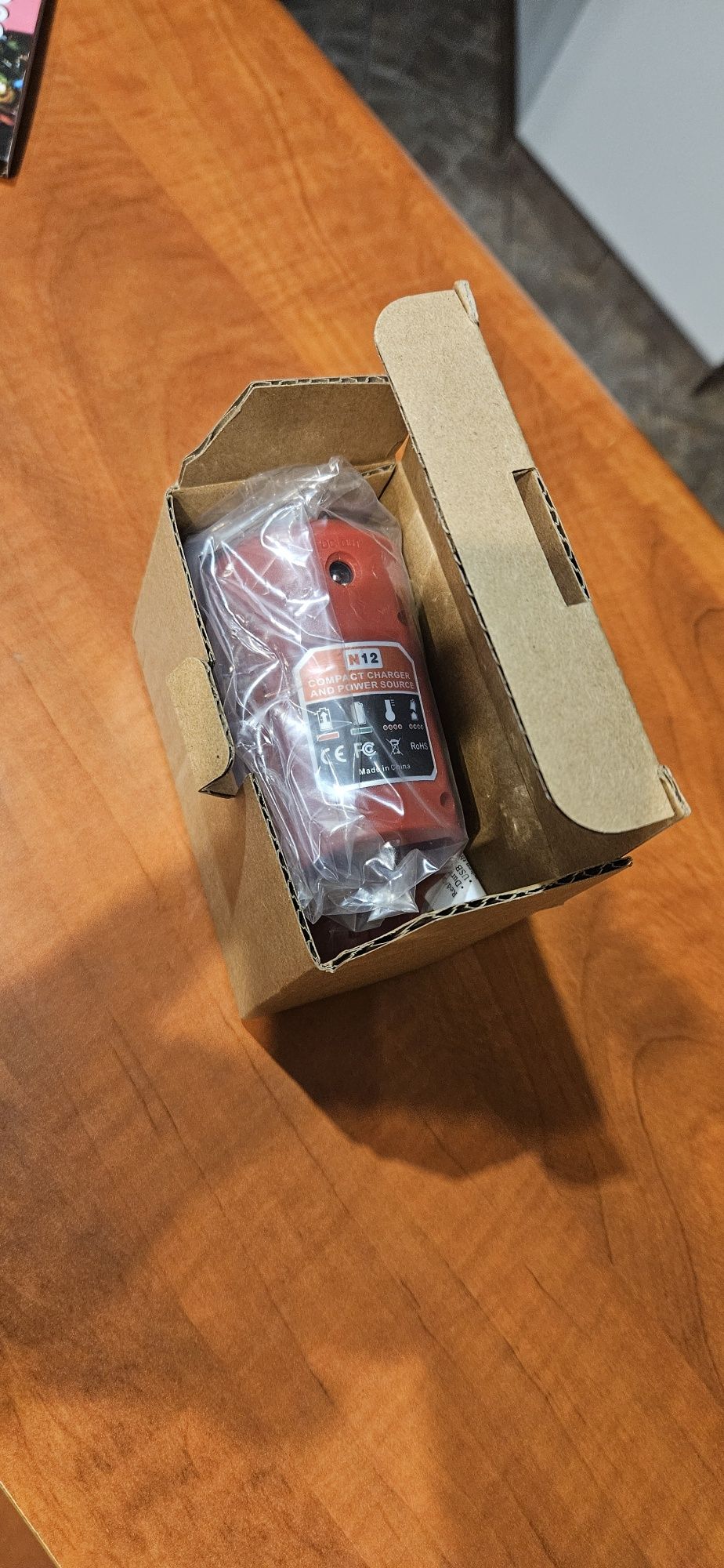 Ładowarka, powerbank,adapter USB Milwaukee baterii M12. Wysyłka gratis