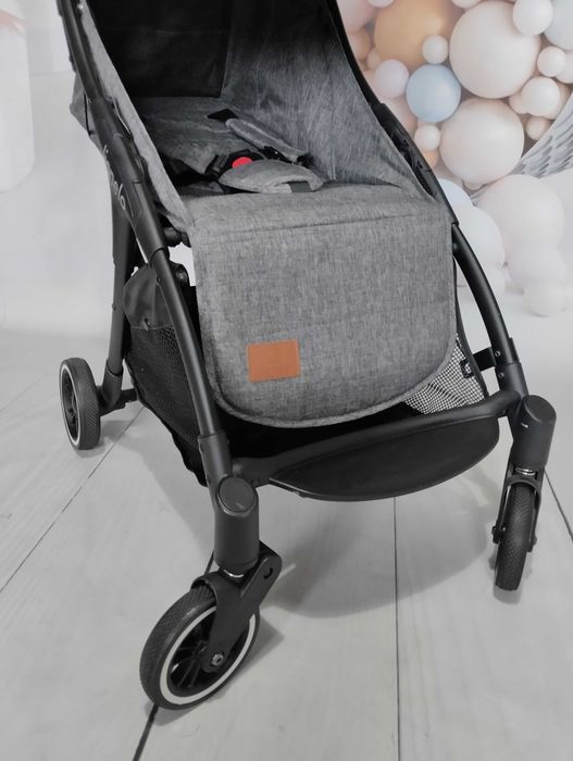 Wózek spacerowy spacerówka Lionelo Julie One 22kg z akcesoriami lekki