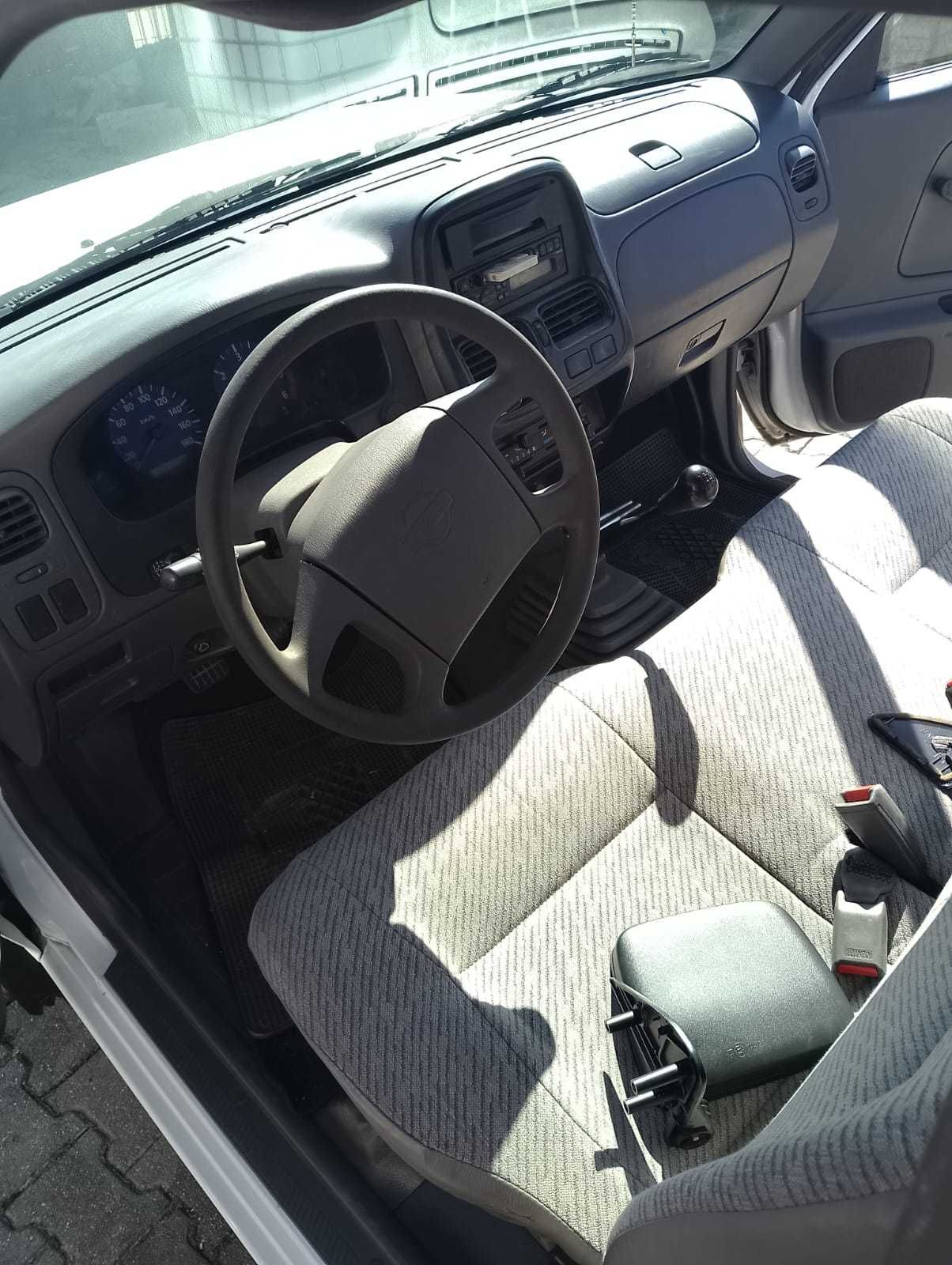 Nissan D22 Pickup KingCab 2WD