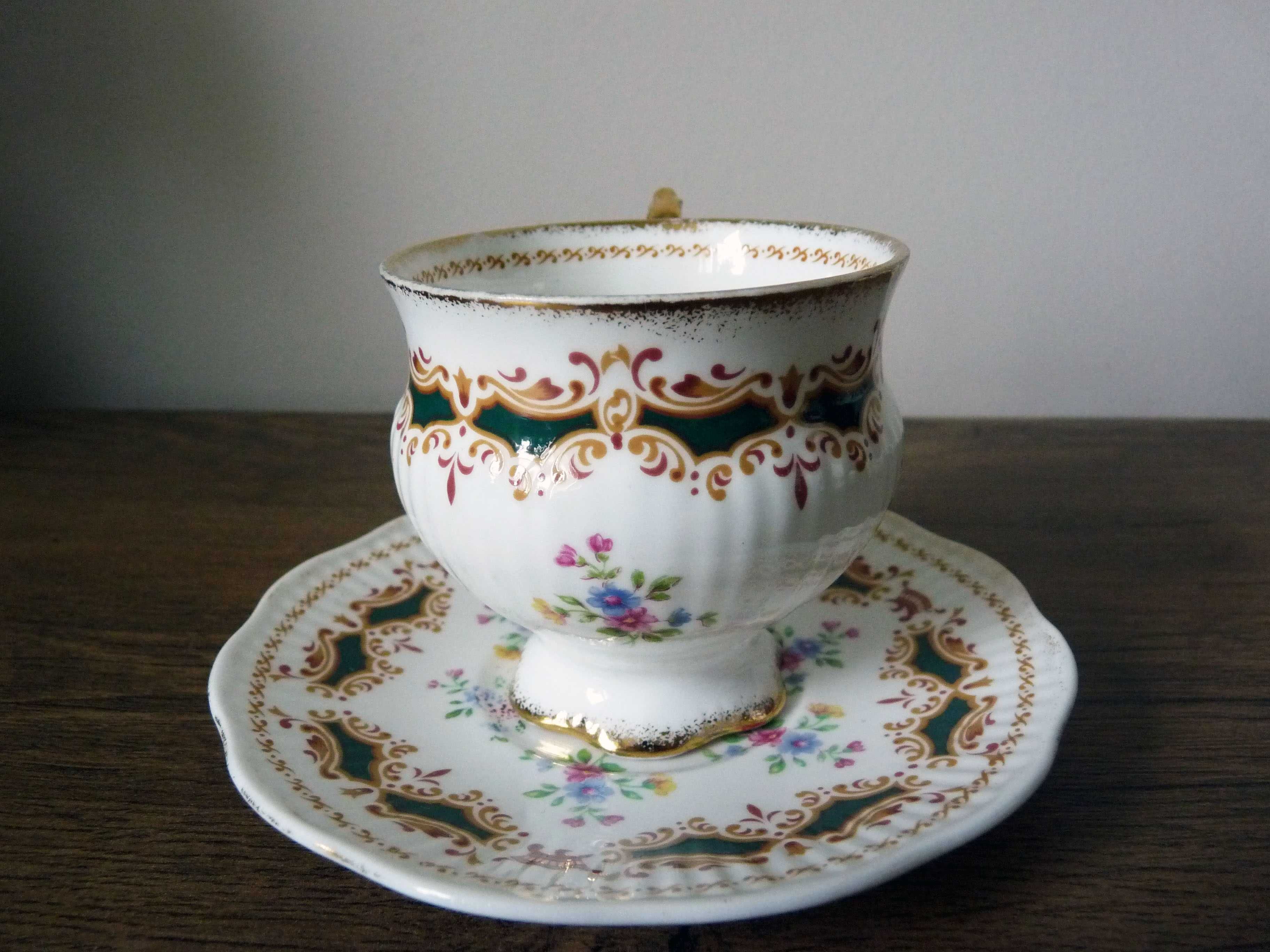 Elizabethan fine bone china filiżanka i spodek wzór 3304 S