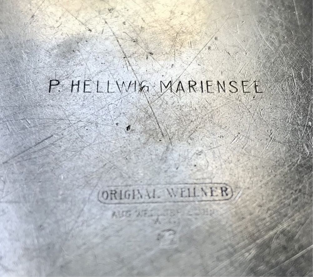 Zestaw dwóch miseczek z początku XX wieku AUGUST WELLNER & SONS