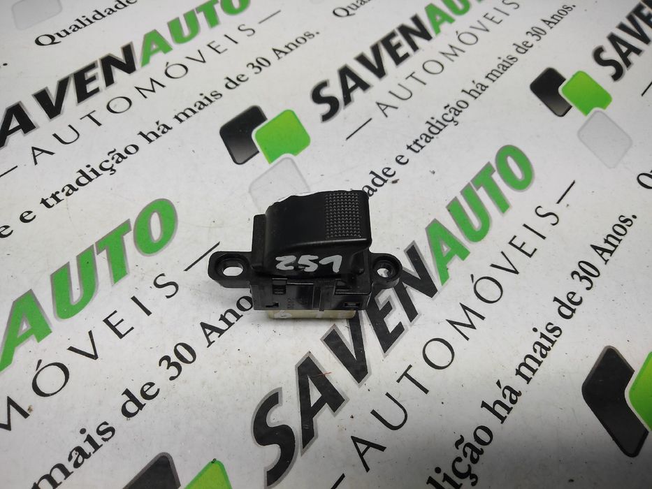Comando / botão / interruptor vidros trás esquerdo MAZDA 6 Hatchback (