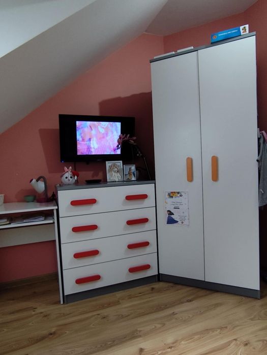 Zestaw mebli dziecięcych
