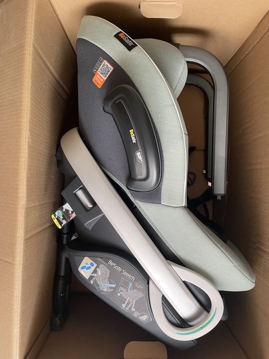 Cadeira auto Besafe Stretch + capa + espelho