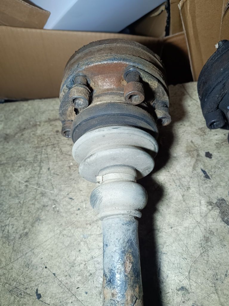 Półoś prawa lewa VW T4 2.5tdi 150KM