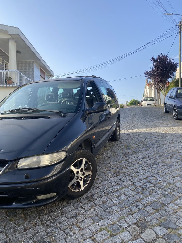 Chrysler Voyager 2.5 impecavel