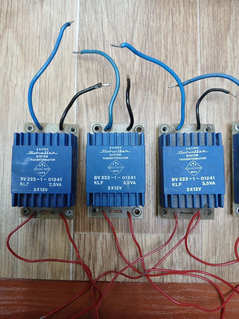 Трансформаторы 220/24V производство Чехословакия