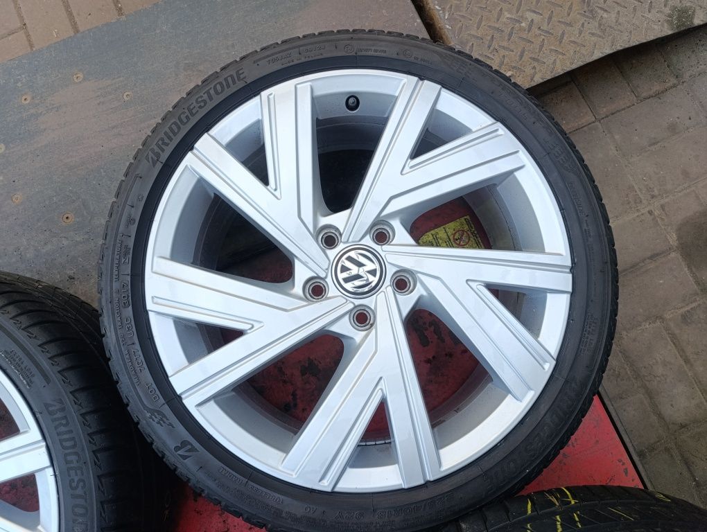 5x112 Alufelgi 18 Koła Letnie VW Golf VIII VI VI V GTI 5H0 225/40/18