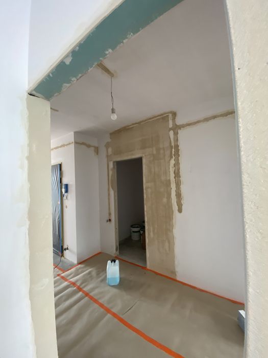 Wykończenia wnętrz i remonty Szpachlowanie Malowanie