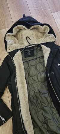 Parka czarna Bershka