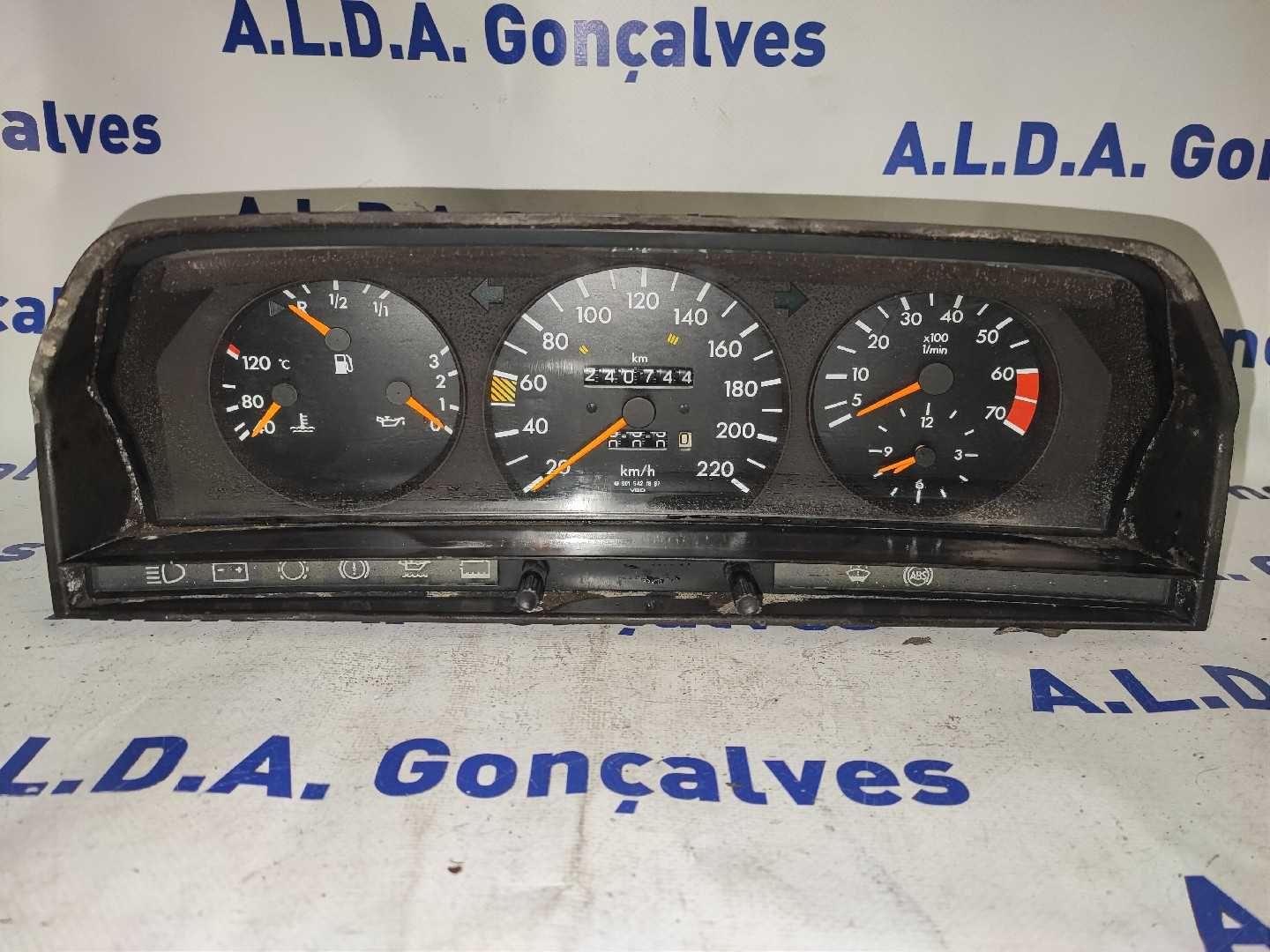 Quadrantes Mercedes /8 190 2.0 2.5 D TD