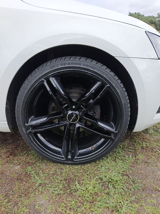 Felgi 5x112 rozmiar 19 wheelworld nowe opony wielosezonowe 225/35 19