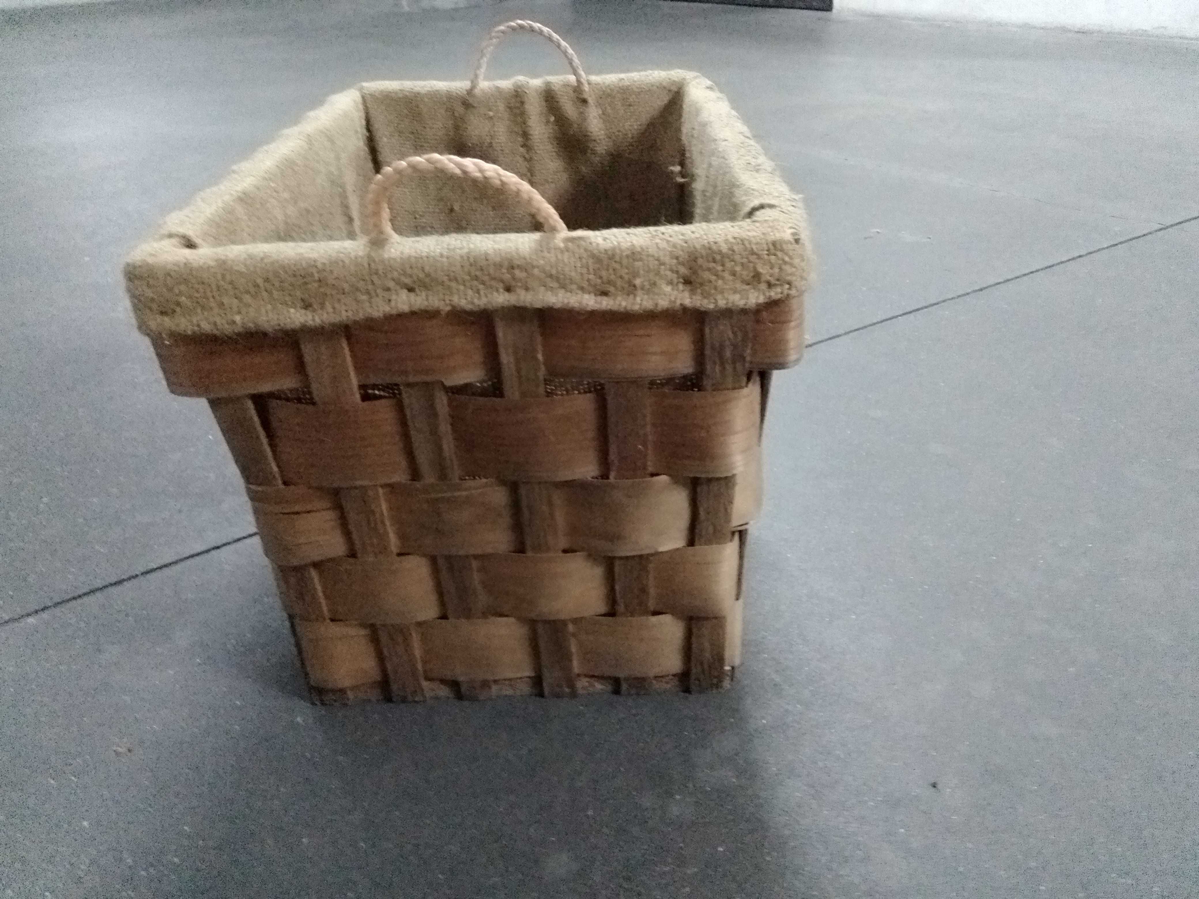 Cesto para lenha