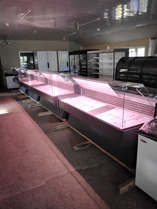 вітрини холодильні куб кубічні технохолод холодок юка шафи. UBC NIKA