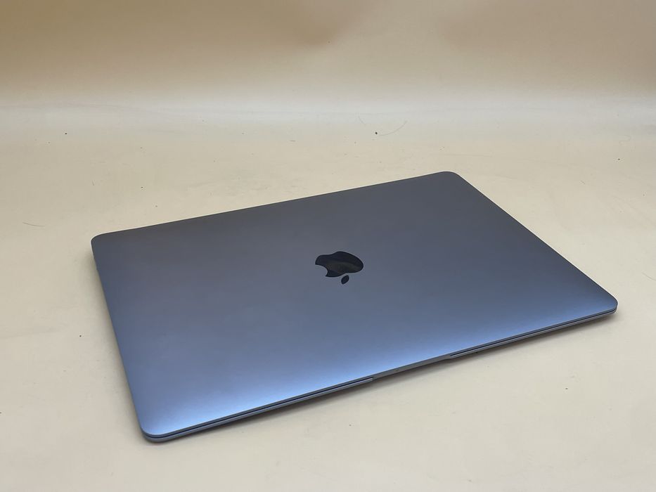 Macbook air 2020 m1 як не робочий