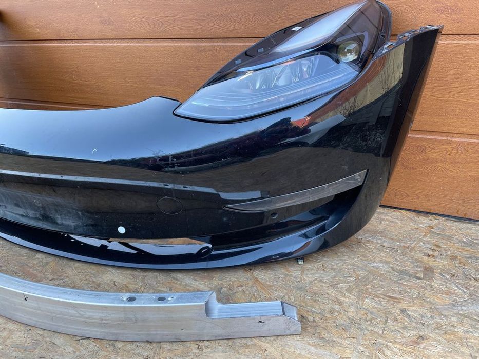 tesla model 3 zderzak halogeny przód