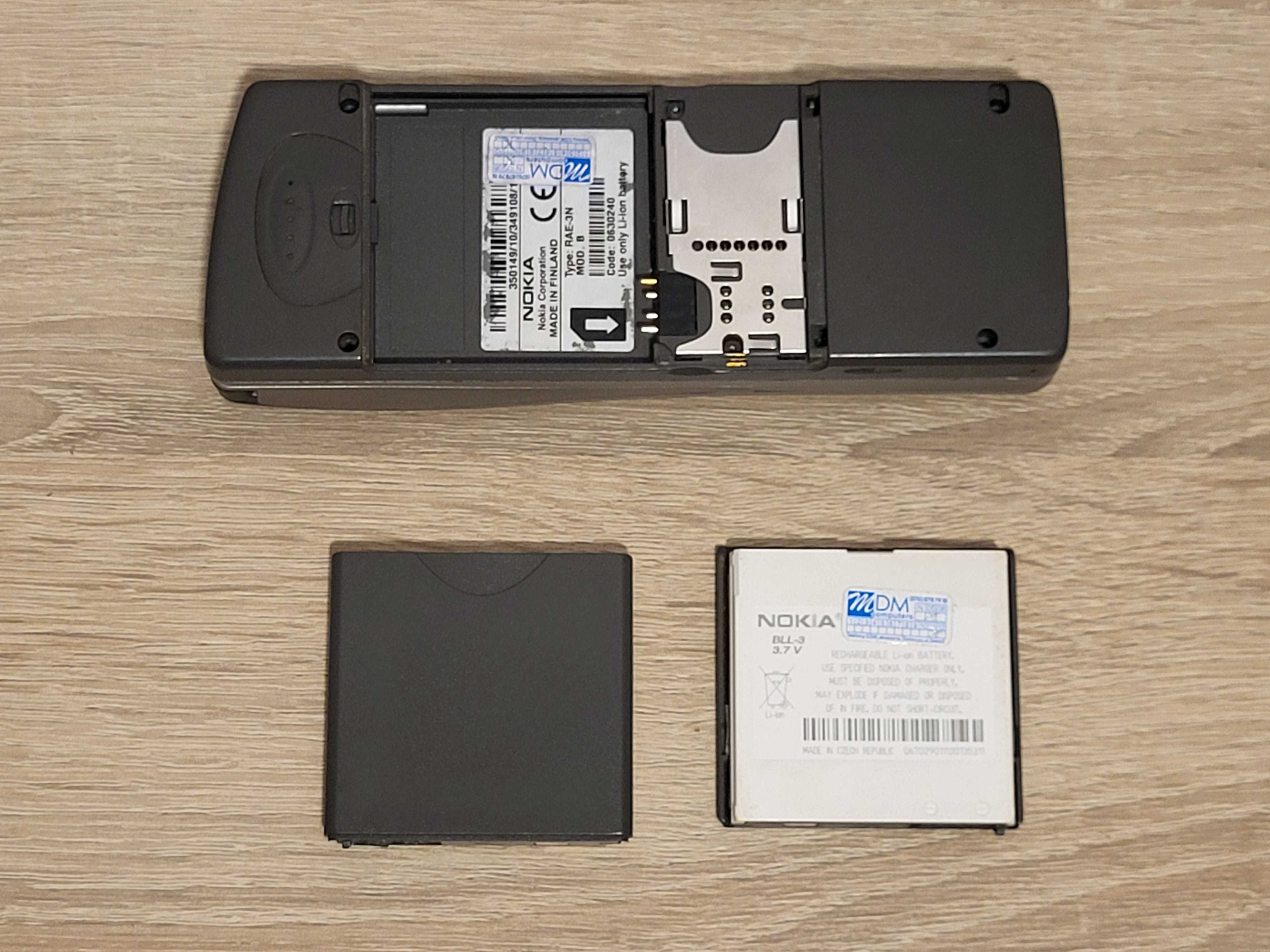 Nokia 9210 Communicator RAE-3N stary telefon palmtop komputer