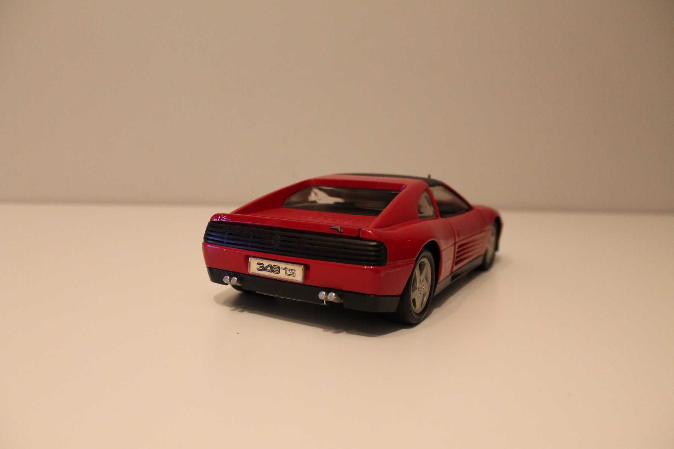 Ferrari 348 ts Red Maisto 1/18