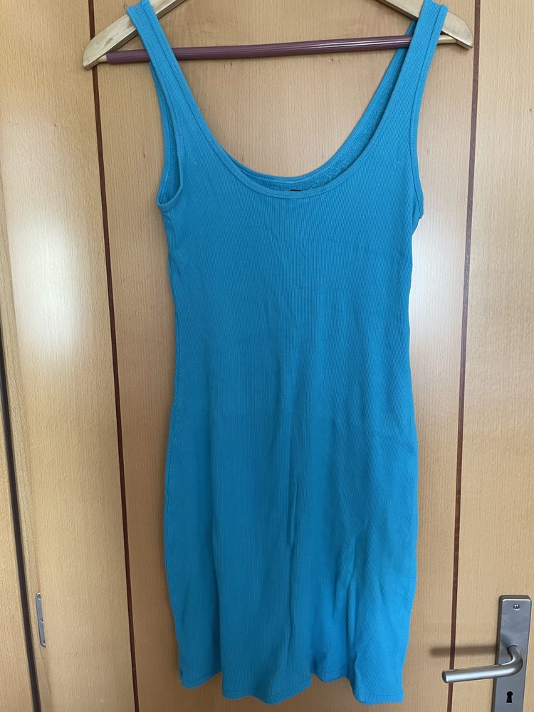 Vestido azul com brilhos S
