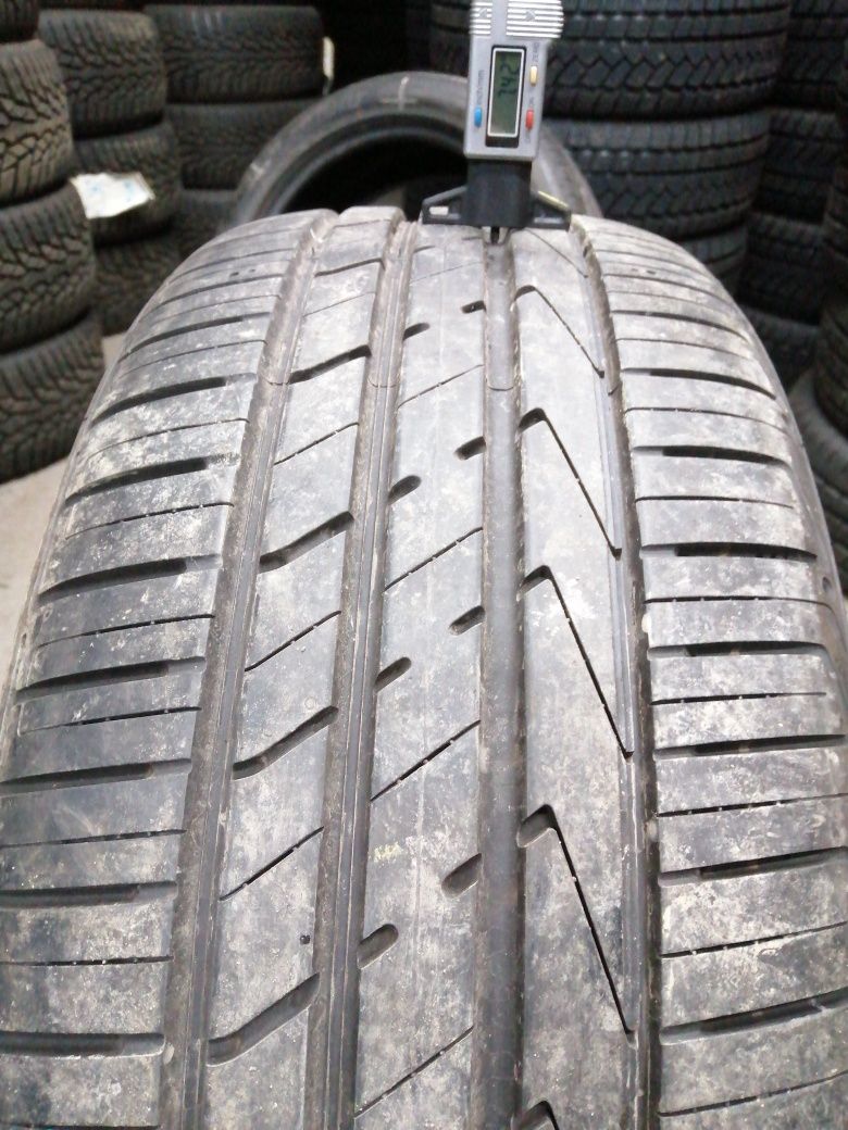 Opona 235/50R19 99V Hankook Ventus S1 Evo2 Suv