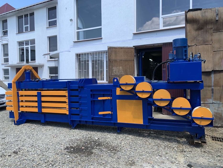 Прес гідравлічний для пет, макулатури