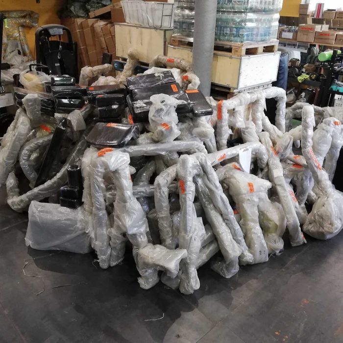 Hamery Maszyny na wolny ciężar plate load wyposażenie klubu